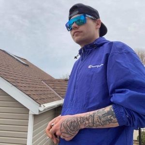 Meet your Posher, Mackenzie